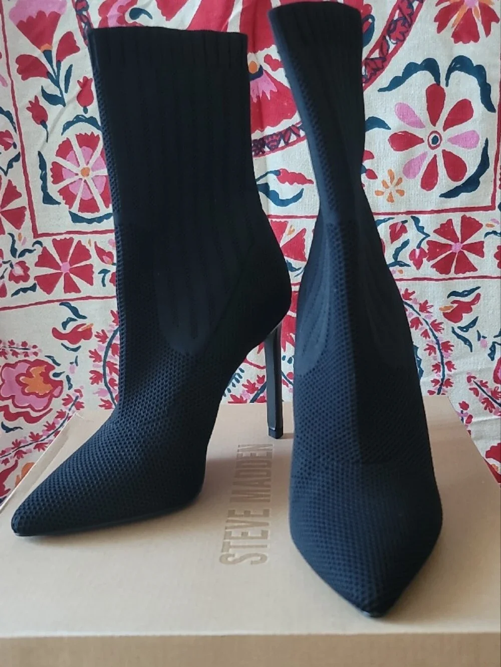 Steve Madden Discreet Black Pointed Knit Stiletto Boots